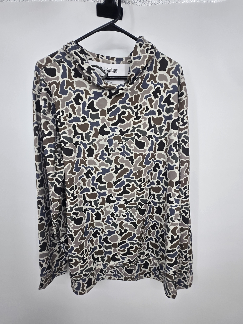 Local Boy Outfitters Camo Print Hooded Long-Sleeve Shirt Large (8812)